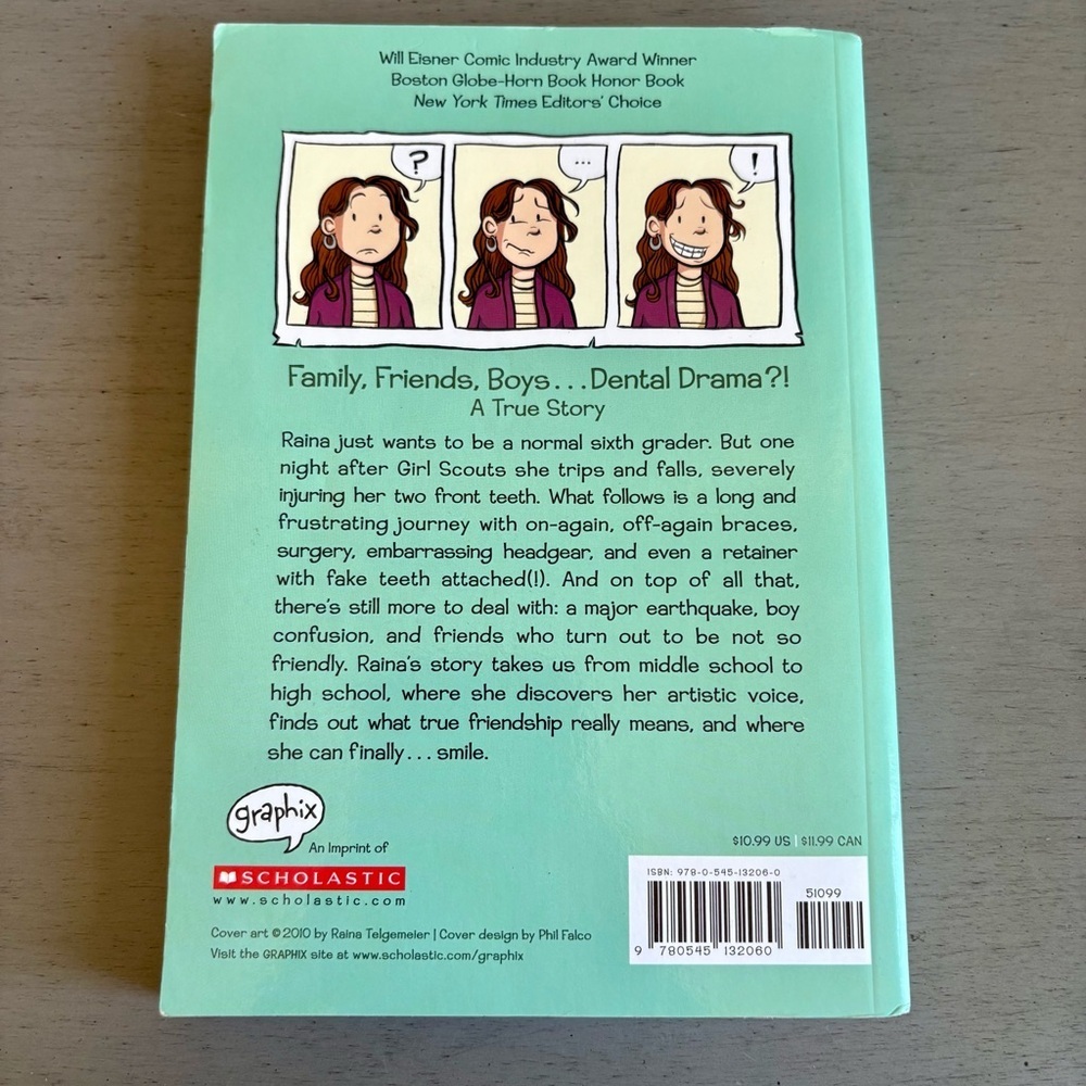 Ghosts, Drama, Smile Graphic Novels Set- Raina Telgemeier- Paperback Books Youth - Picture 5 of 15